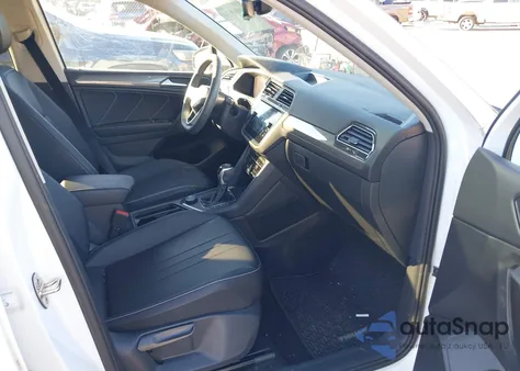 2022 Volkswagen Tiguan 2.0T Se z USA, uszkodzony, nr VIN 3VV2B7AX2NM149474